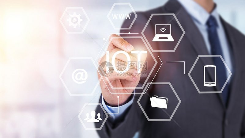 智能终端与工业平板：性能与适用场景的深度解析